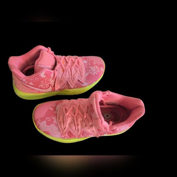 Nike Kyrie 5 SBSP Patrick Star Lotus Pink University Red - Picture 4 of 9